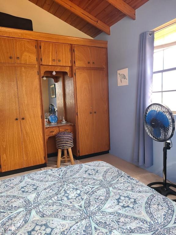 Donamae 2 Story Barbados House Βίλα Μπριτζτάουν Εξωτερικό φωτογραφία