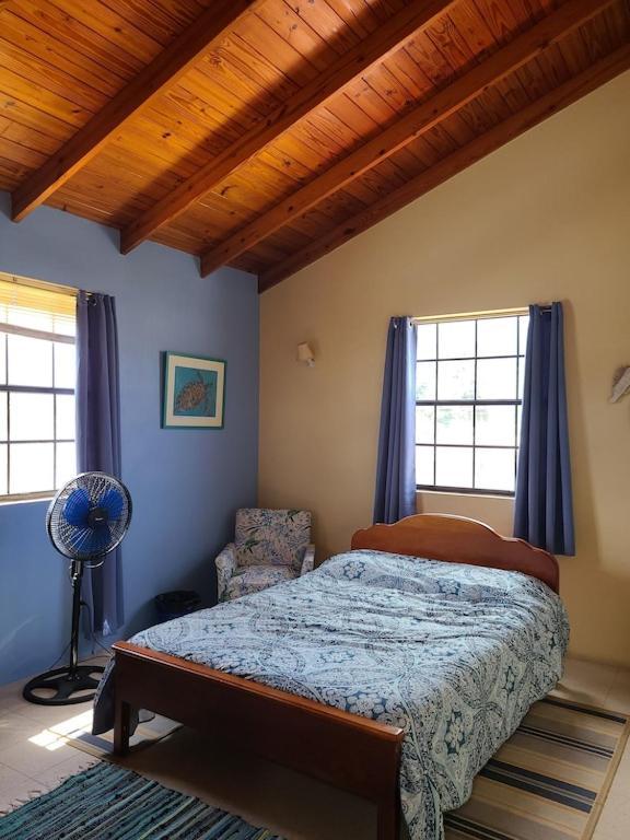 Donamae 2 Story Barbados House Βίλα Μπριτζτάουν Εξωτερικό φωτογραφία